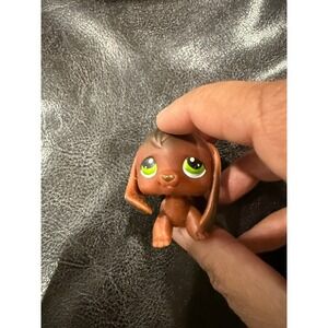 Littlest Pet Shop Brown  BEAGLE 2004 Hasbro # 77‎